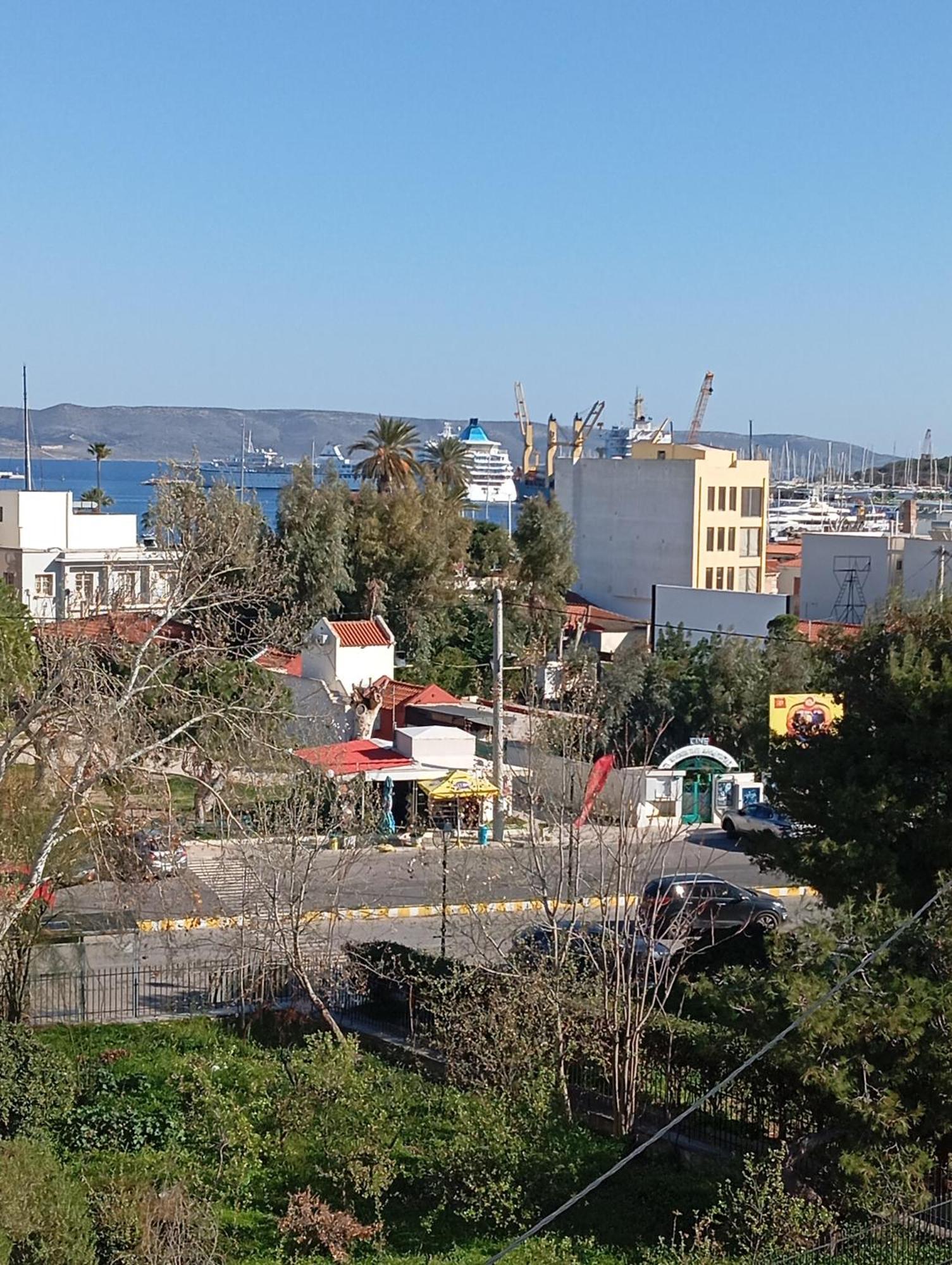 Anastasia'S Apartment Λαυριο Lavrion Exterior photo